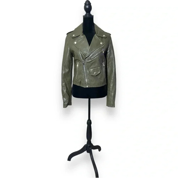 Flamant Rose Olive Green Cropped Silver Hardware Details Faux Leather Jacket - Picture 2 of 16